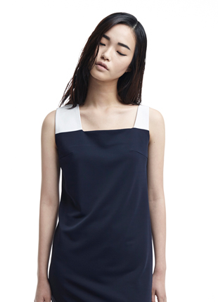 [14SS/ SALE] unbalance shoulder long dress (navy+white)