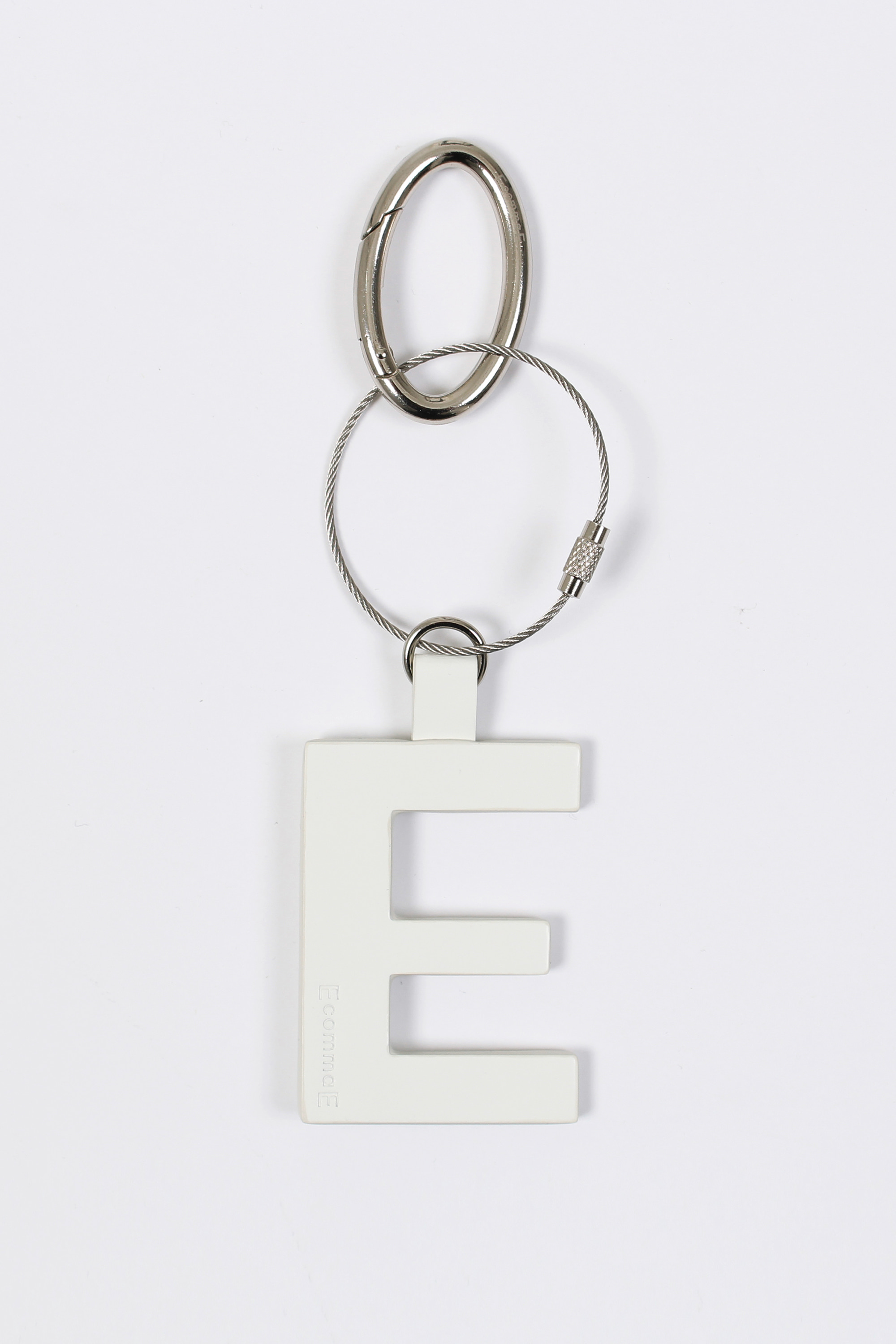key chain : E (50%)
