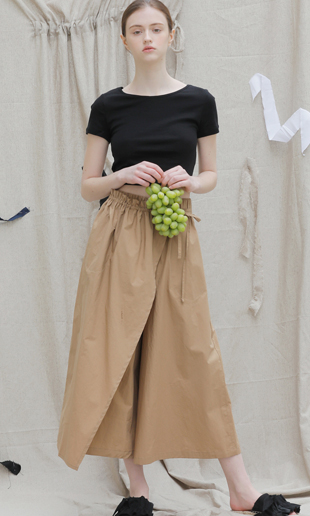 wrap-skirt pants (beige)